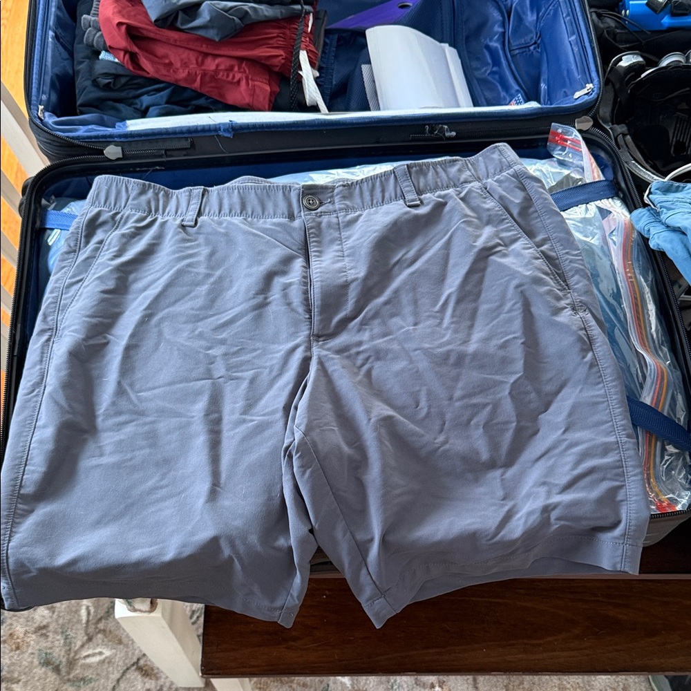Men's Gray Shorts